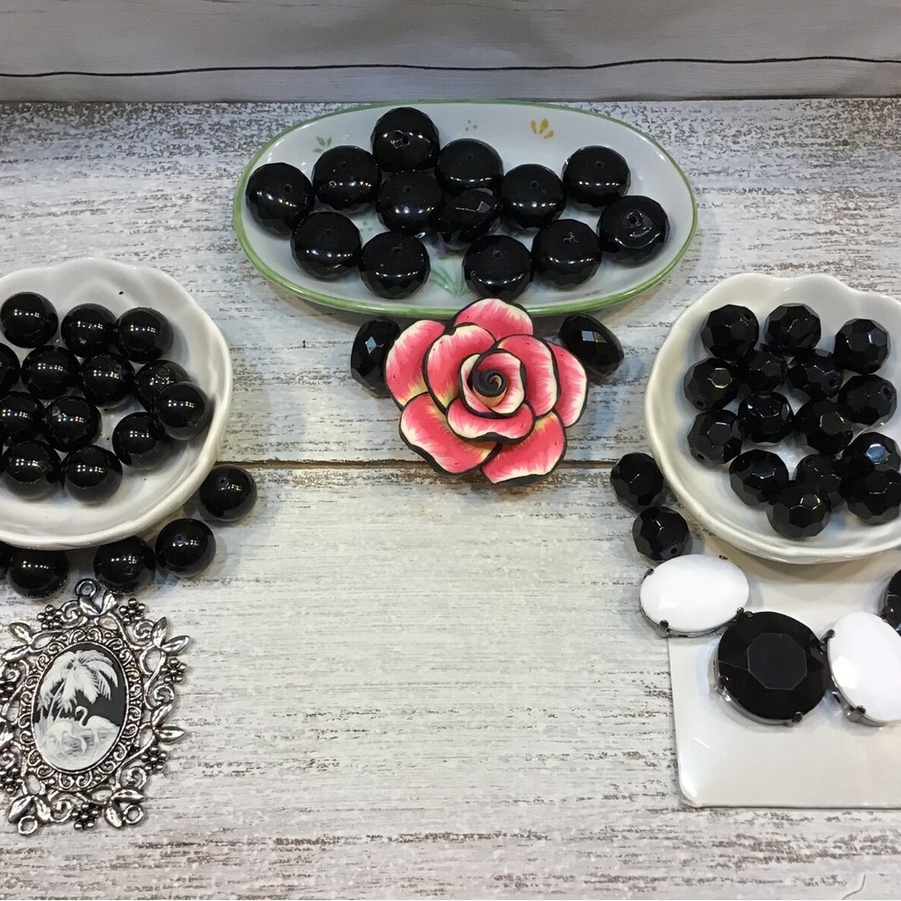 Loose Beads